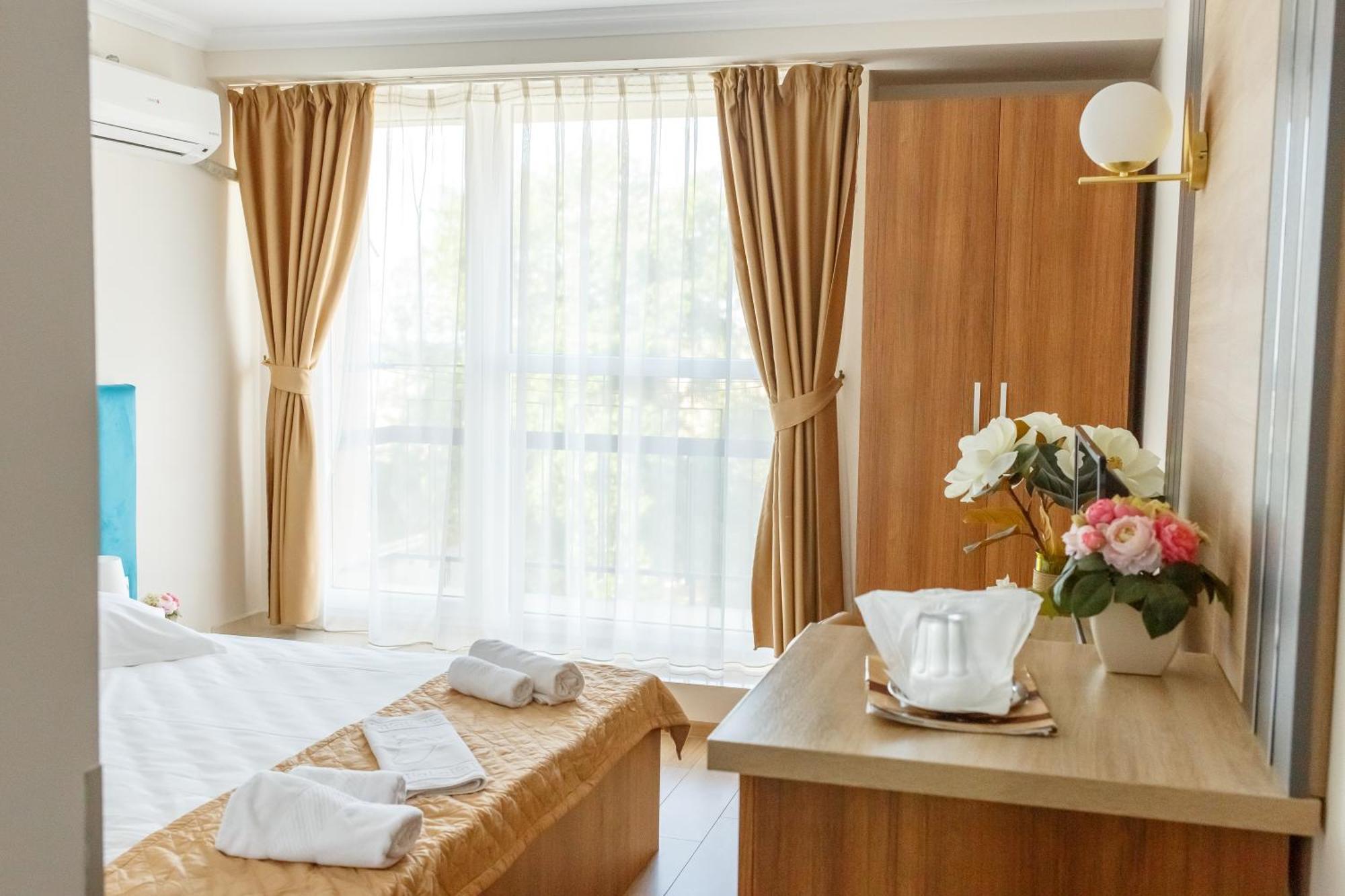 Astoria Patria Hotell Mamaia Exteriör bild